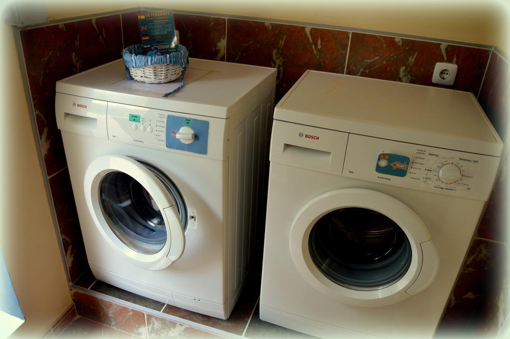 Apartamentos Petit Blau Пагуера Екстериор снимка